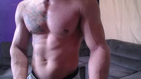 bestmuscle online show from February 2025 04:35:02 PM