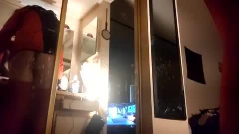 Snapshot of bestofbothworlds89 chatting on October 2025 11:38:01 PM Chanel east Coast online show from October 2025 11:38:01 PM