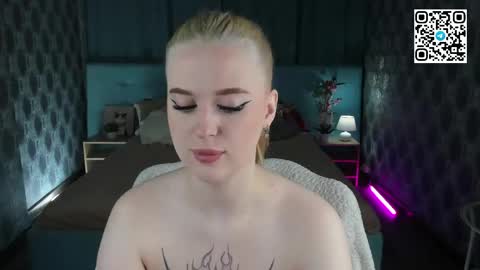 Snapshot of betany_foks chatting on June 2026 12:56:02 AM Betany online show from June 2026 12:56:02 AM