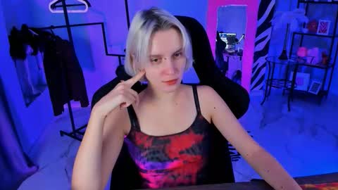 Bethany online show from October 2025 05:41:02 AM