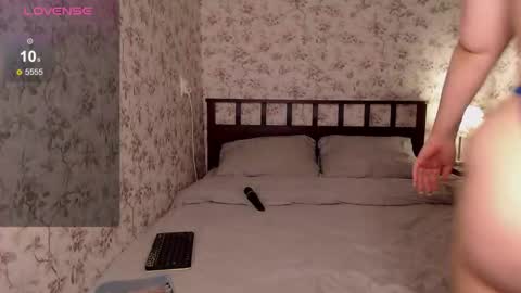 Snapshot of bethflatcher chatting on February 2026 10:14:02 AM bethflatcher online show from February 2026 10:14:02 AM