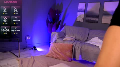 Betty online show from January 2025 04:42:01 AM