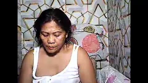 Snapshot of betty_83 chatting on February 2026 12:10:02 PM betty_83 online show from February 2026 12:10:02 PM