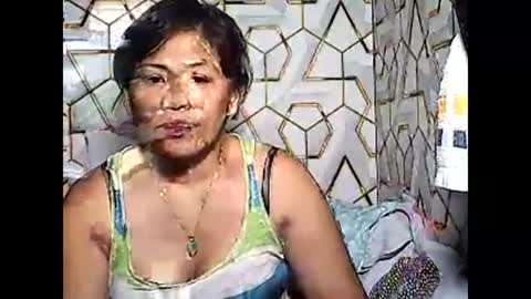 Snapshot of betty_83 chatting on February 2026 12:04:02 PM betty_83 online show from February 2026 12:04:02 PM