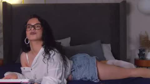 Snapshot of betty_baretty chatting on July 2026 05:37:02 PM betty_baretty online show from July 2026 05:37:02 PM