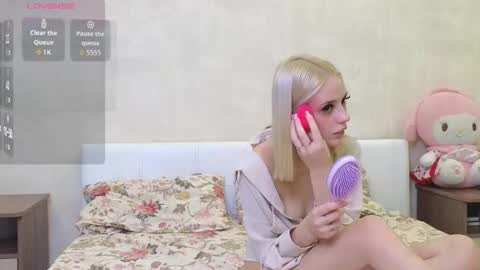 Snapshot of betty_blame chatting on September 2025 09:01:01 AM Betty and Oscar online show from September 2025 09:01:01 AM