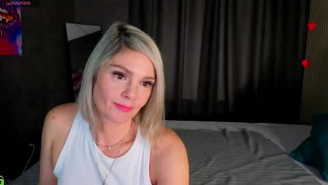 Snapshot of betty_brock chatting on May 2026 01:12:01 AM Betty online show from May 2026 01:12:01 AM