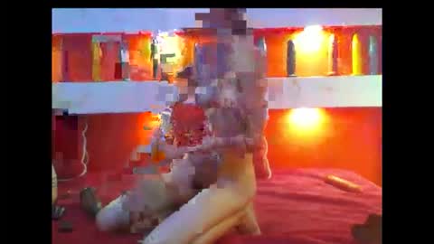 Snapshot of bettycrazycouple chatting on November 2025 04:33:01 PM bettycrazycouple online show from November 2025 04:33:01 PM