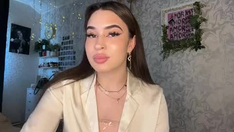 Snapshot of bettyejeanpaul chatting on May 2026 09:39:01 AM Betty online show from May 2026 09:39:01 AM