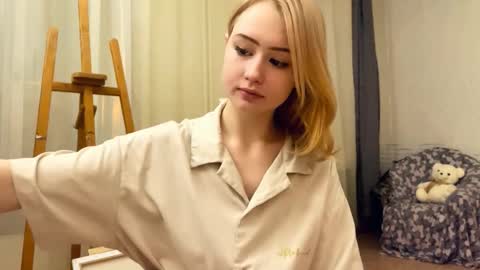 Hinata online show from February 2026 12:23:02 PM