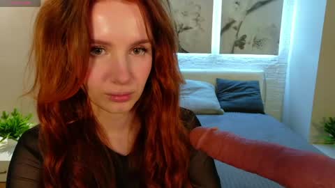 Snapshot of bettyrouse chatting on June 2026 08:37:02 PM Betty online show from June 2026 08:37:02 PM