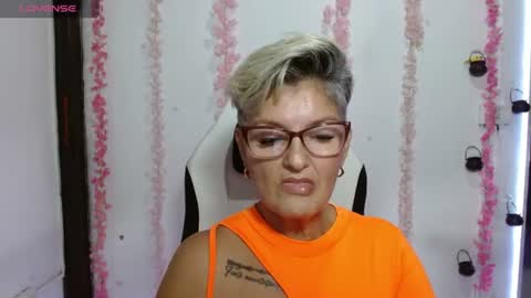 Snapshot of bety_cum3 chatting on June 2026 12:22:01 PM bibiana online show from June 2026 12:22:01 PM