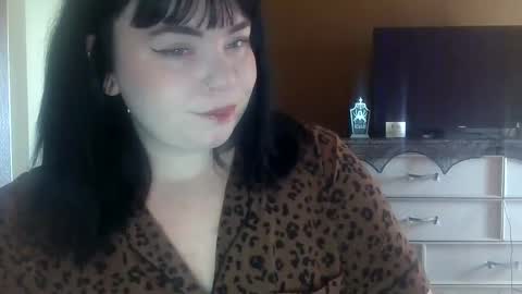 Snapshot of beverlybell chatting on September 2025 05:27:02 PM Beverly Bell online show from September 2025 05:27:02 PM