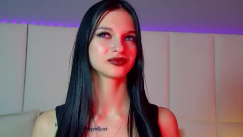 Beverly online show from February 2025 04:33:02 PM