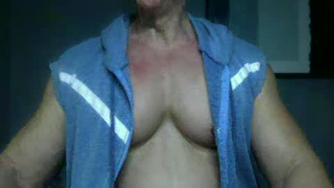 BGDKMUSCLEGUY - SELECTED BY CHATURBATE AS A TOP BROADCASTER FOR 2023 online show from January 2025 02:04:01 AM