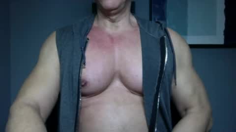 BGDKMUSCLEGUY - SELECTED BY CHATURBATE AS A TOP BROADCASTER FOR 2023 online show from March 2025 04:39:02 AM