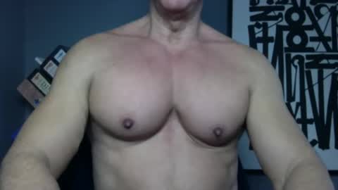 BGDKMUSCLEGUY - SELECTED BY CHATURBATE AS A TOP BROADCASTER FOR 2023 online show from April 2026 07:05:02 PM