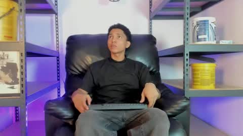Snapshot of bhruno_diaz chatting on June 2026 05:00:01 AM bhruno_diaz online show from June 2026 05:00:01 AM