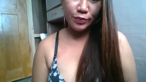 Snapshot of bhubbles chatting on February 2026 02:08:02 AM bhubbles online show from February 2026 02:08:02 AM