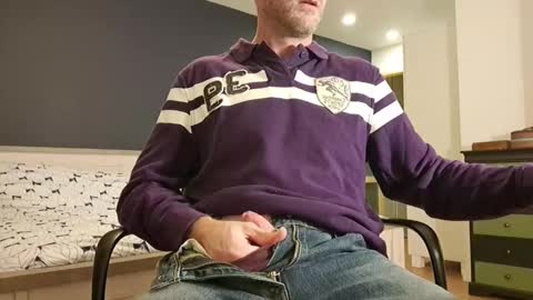 My name is David and if you like public exhibitions you wont be disappointed with me LoL - My favorite vibes is 44  online show from January 2025 06:24:02 PM