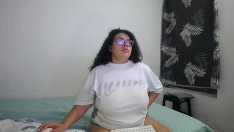Bianca Tuesday to Sunday from 2am to 6am UTC-5 online show from June 2026 09:14:01 AM