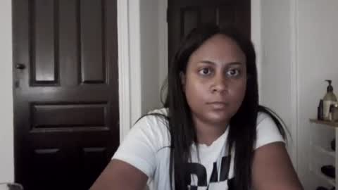 Snapshot of biancadoesitright chatting on June 2026 02:23:02 AM biancadoesitright online show from June 2026 02:23:02 AM
