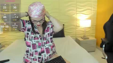 Snapshot of biancaroyalle chatting on April 2026 01:54:02 PM Bianca Royalle online show from April 2026 01:54:02 PM
