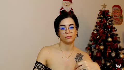 innasugarwild online show from January 2026 05:27:02 PM