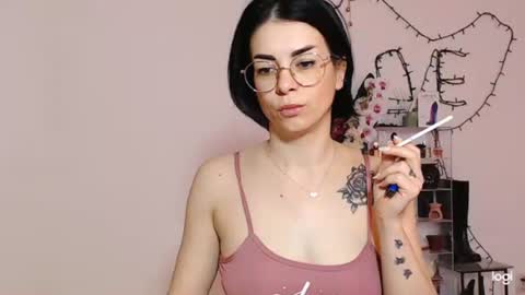 Snapshot of bibitina chatting on April 2026 05:05:02 AM innasugarwild online show from April 2026 05:05:02 AM