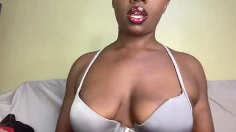 Snapshot of big_bootty2 chatting on May 2026 02:51:02 AM salma online show from May 2026 02:51:02 AM