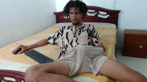 Snapshot of big_boy_lee chatting on September 2025 08:09:01 PM Camilo online show from September 2025 08:09:01 PM