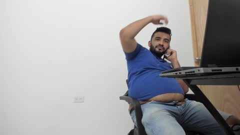 Snapshot of big_dad69 chatting on September 2025 11:18:01 PM Tommy online show from September 2025 11:18:01 PM
