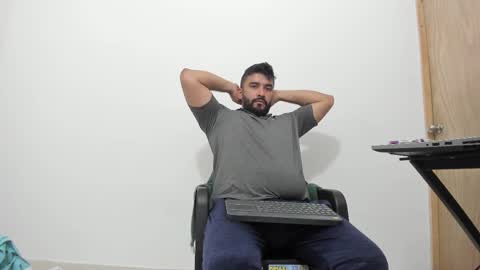 Snapshot of big_dad69 chatting on November 2025 11:51:01 PM Tommy online show from November 2025 11:51:01 PM