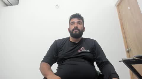 Snapshot of big_dad69 chatting on November 2025 01:38:01 AM Tommy online show from November 2025 01:38:01 AM