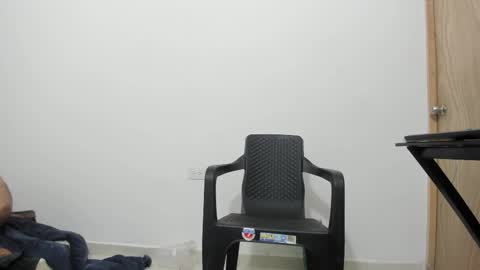 Snapshot of big_dad69 chatting on December 2025 05:50:02 AM Tommy online show from December 2025 05:50:02 AM