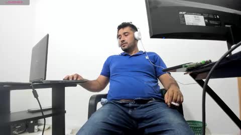 Snapshot of big_dad69 chatting on January 2026 05:09:01 AM Tommy online show from January 2026 05:09:01 AM