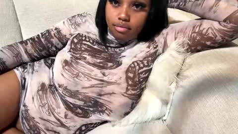 Snapshot of big_lavish chatting on January 2025 07:24:01 AM Big Lavish online show from January 2025 07:24:01 AM