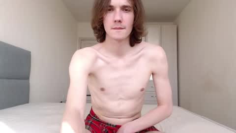 Snapshot of big_lil_small chatting on May 2026 12:35:02 PM big_lil_small online show from May 2026 12:35:02 PM