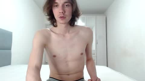 Snapshot of big_lil_small chatting on May 2026 08:58:02 PM big_lil_small online show from May 2026 08:58:02 PM