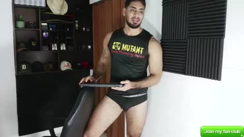 Snapshot of big_versxxx chatting on July 2026 01:37:01 PM Hot Versx online show from July 2026 01:37:01 PM