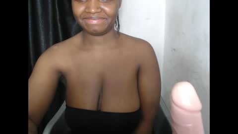 Snapshot of bigassdrip chatting on April 2026 05:32:02 PM bigassdrip online show from April 2026 05:32:02 PM