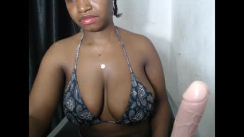 Snapshot of bigassdrip chatting on May 2026 07:54:02 PM bigassdrip online show from May 2026 07:54:02 PM