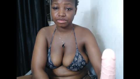 Snapshot of bigassdrip chatting on May 2026 12:30:02 AM bigassdrip online show from May 2026 12:30:02 AM