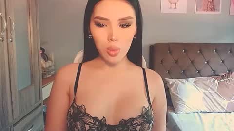 Snapshot of bigassslutdoll chatting on March 2026 04:50:01 AM Mia online show from March 2026 04:50:01 AM