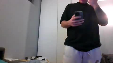 Snapshot of bigballsnojoke chatting on December 2024 08:22:02 PM bigballsnojoke online show from December 2024 08:22:02 PM