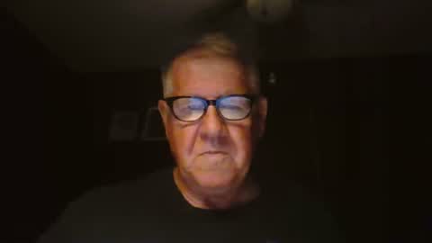 Snapshot of bigbeerdrinker1 chatting on July 2026 04:07:02 AM bigbeerdrinker online show from July 2026 04:07:02 AM
