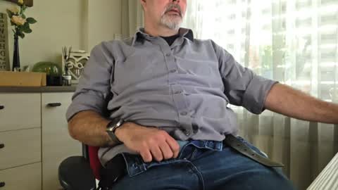 bigbibear88 online show from April 2026 08:20:02 AM