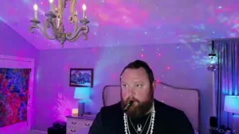 Snapshot of bigboi1o11 chatting on June 2026 07:57:01 AM Bigboi1o11 online show from June 2026 07:57:01 AM