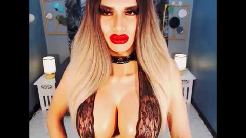 Loraine Cruz online show from March 2026 11:32:01 PM