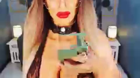 Snapshot of bigbomblhoraine chatting on June 2026 07:44:01 AM Loraine Cruz online show from June 2026 07:44:01 AM